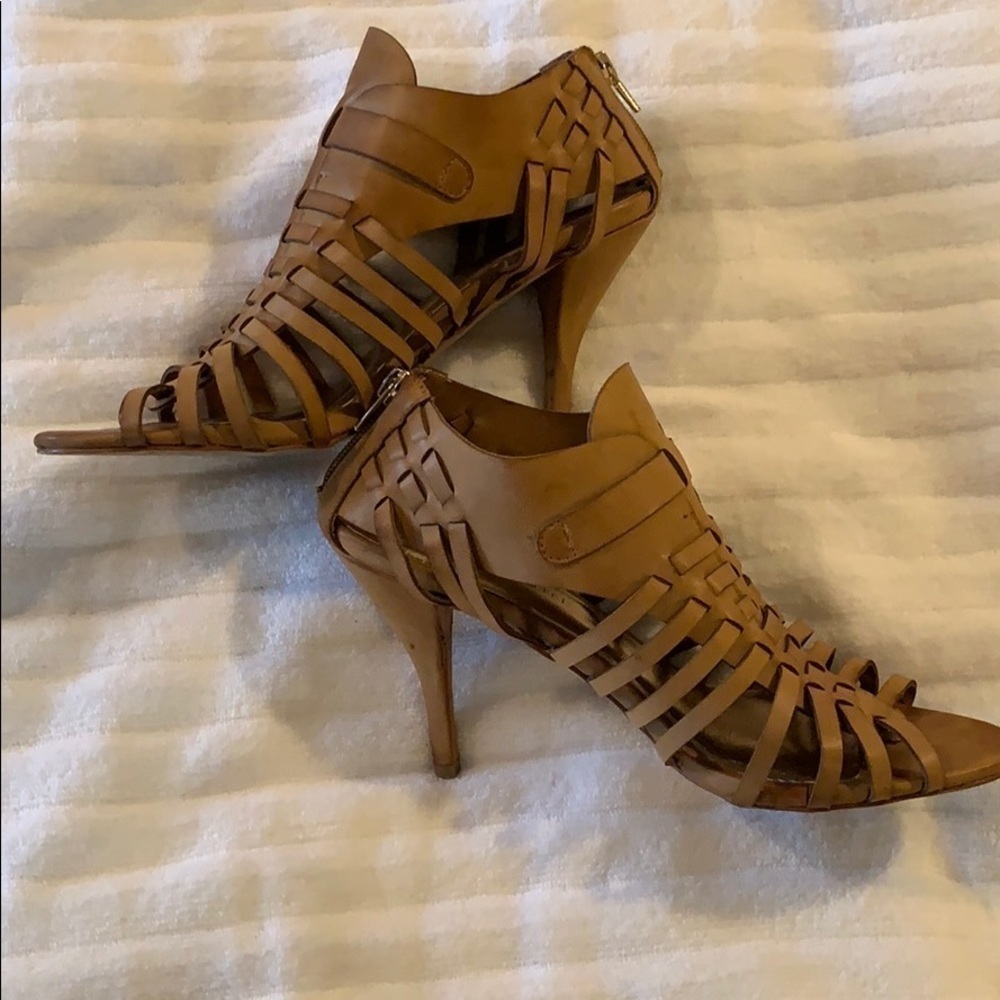 Madden Girl Gladiator Style Leather Heels. Sz 8.5.​​​​​​​​​​​​​​​​​​​​